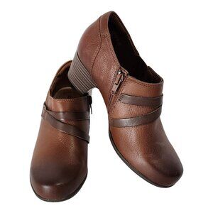 Clarks Valarie Bootie Cushioned  - Brown -  Size 6